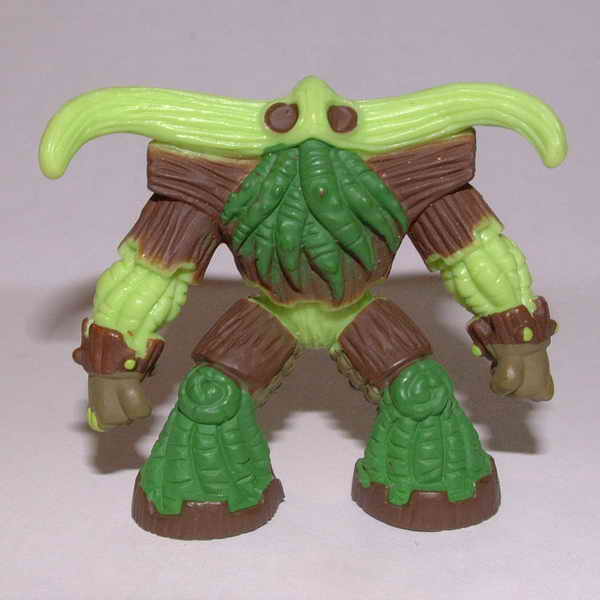 Potente Malletbeard, included in the Magic Egg (Kinder)