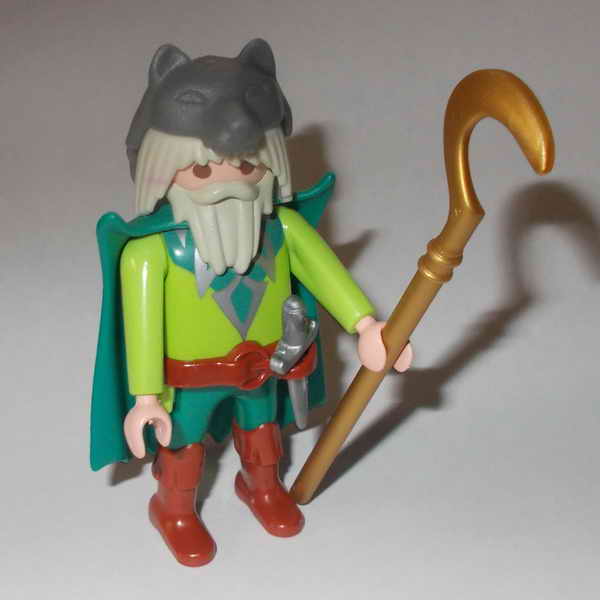 11 · Celtic Druid / The Celts - figure