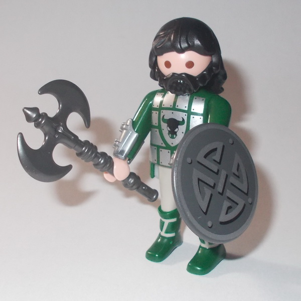 12 · Barbarian Soldier / The Barbarian Invaders - figure