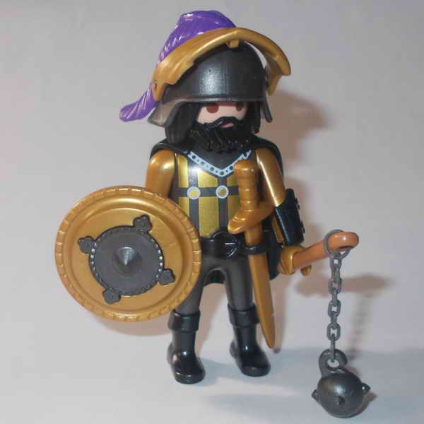 17 · Medieval Knight / Assault on the Castle - figure