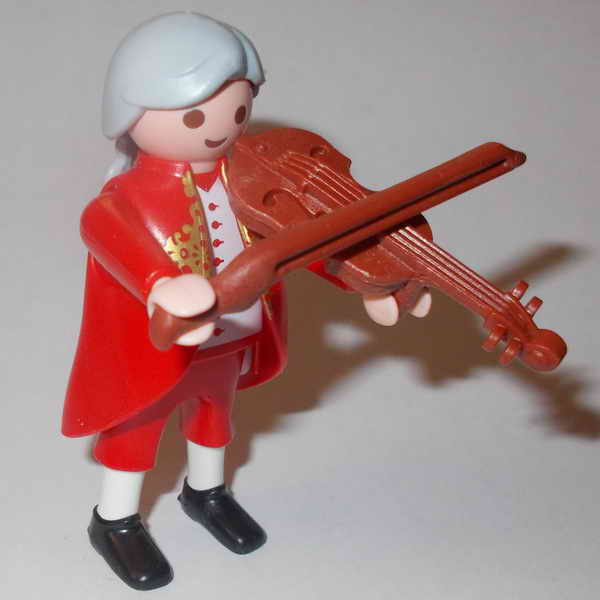 57 · Wolfgang Amadeus Mozart - figure