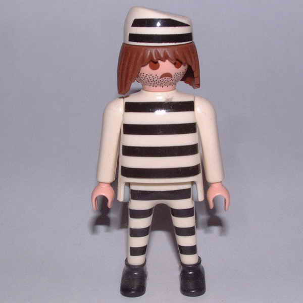 06 · Prisoner - figure