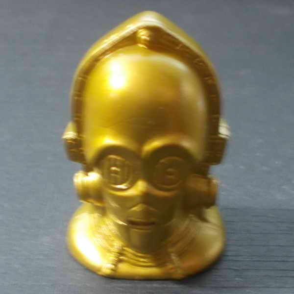 02 C3PO (figure)